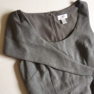 Gray Sleeveless Loft Dress for the Office size 4